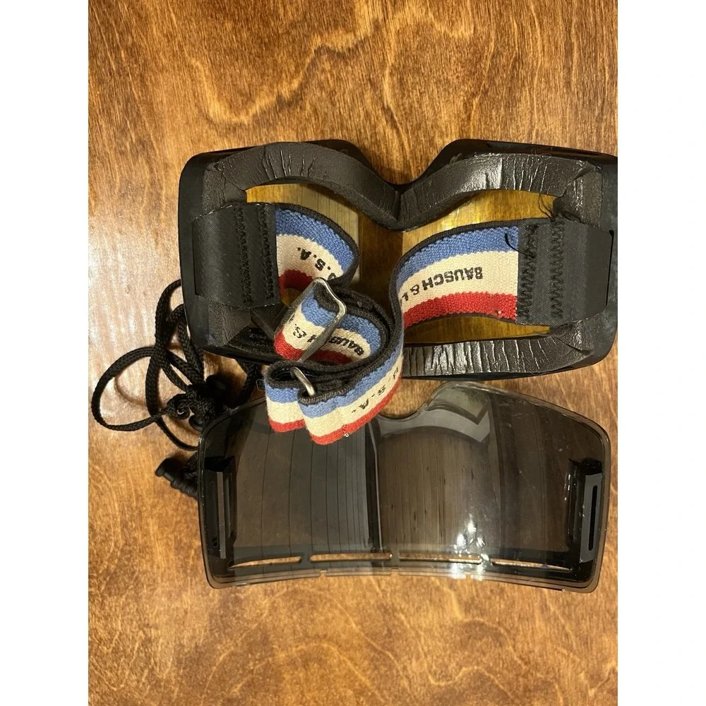VINTAGE SKI MASKS GOGGLES BAUSCH & LOMB BLACK & AMBER LENS USA COLORED BAND BAG